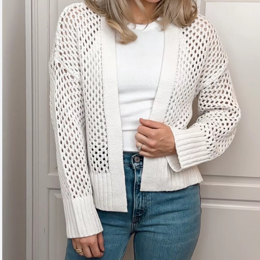 Abercrombie & Fitch Mesh Stitch Non Closure Open Knit Cardigan Size M